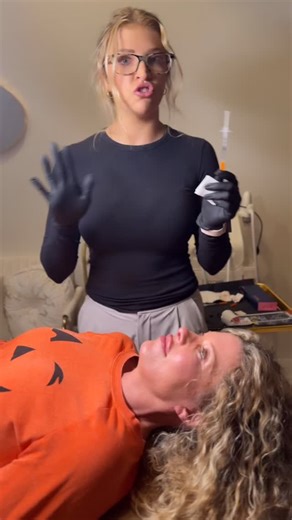 Swelling? Totally normal. This is Part 2 of our full lip filler walkthrough — and we’re talking about what happens after the injections, how long swelling can last, and why it’s important to trust the process. 💉 Lip Filler Aftercare Tips: • Expect swelling for 2–3 days (sometimes longer). • Avoid kissing, drinking from straws, or intense workouts for 24–48 hrs. • Ice gently if needed, but don’t press. • No facials or major dental work for 2 weeks. • Don’t judge the final result until the 2-week