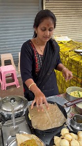 1.9M views · 10K reactions | कोल्हापूरी थालीपीठ (धपाटे) | Healthy Breakfast Of Kolhapur | Namaste India | Facebook