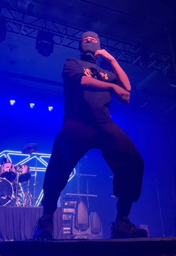 What an INCREDIBLE YEAR with a new album, new music videos, at least a dozen shenanigans, and a North American tour that BLEW OUR MINDS!!! CAN’T WAIT FOR 2026 HAPPY NEW YEAR EVERYONE GROUP HUG!!!!!!