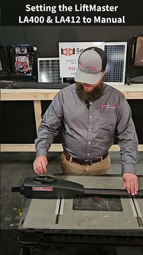 How to Manually Open your LiftMaster LA400 or LA412
