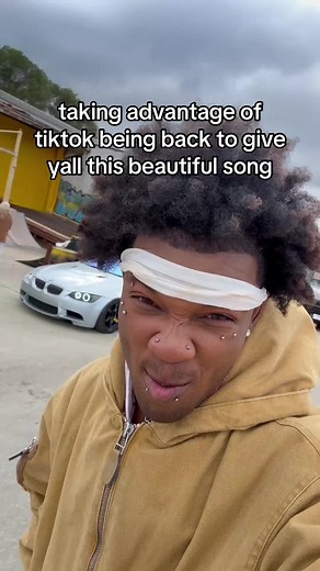 Fortnite Lobby Music by d4vd: A Nostalgic Journey