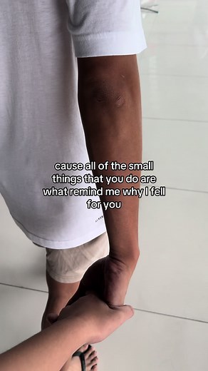 The Small Moments That Matter in Relationships