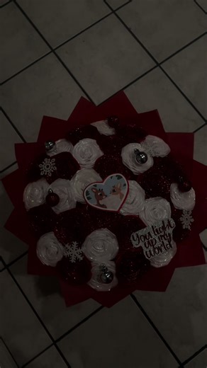 Last Christmas Bouquet Ideas for a Festive Touch