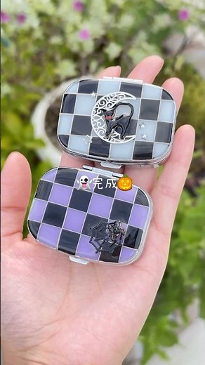 Block check pattern using Seria's drawing gel ✨ Make a cute pill case using Halloween parts🎃💕
