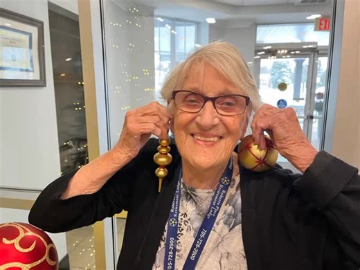 At Roberta Place Retirement Lodge, traditions don’t fade; they continue to flourish. This week, our residents gathered to bring our beloved Christmas Village to life. For Carolyn, this tradition began years ago with her mom, and later with her husband Jim. Today, it continues with the loving help of co-residents Louise and Merlyn, proving that cherished memories can grow even stronger when shared. Our wonderful Co-op students, Ayanna and Rain, joined in too, helping residents decorate our two Ch