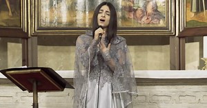 Girl Beautifully Sings 'The Lord's Prayer' In Aramaic Language