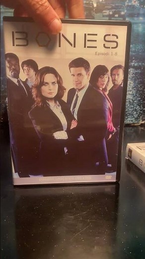 Bones Series 1 (Bones Season 1 - 2005) (DVD - ITA - Slipcase/Amaray - 2007) vol. 1