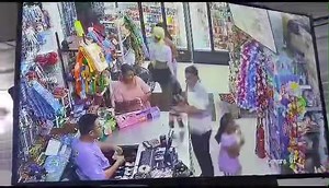 7.7K views · 118 reactions | 홍홊혽혽홀홍화 혼홇홀홍홏: Police are looking for...