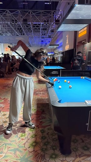 Let's play! #8ball #8ballpool #billiards #pool #pov #tutorial | Ballpoolreel | Facebook