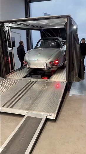Goodbyes are never easy 🩶 Mercedes-Benz 300 SL Roadster - you will be missed ✨ #300SL #classiccars