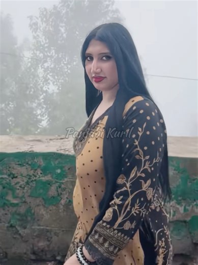 How to Style Curtain Bangs: A Step-by-Step Guide