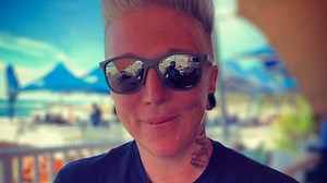 Popular TV chef, 43, dies after being involved in helicopter crash