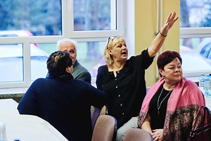 Szkoła w Smolanach - historia i wspomnienia. Sentymentalne spotkanie po latach [Zdjęcia]