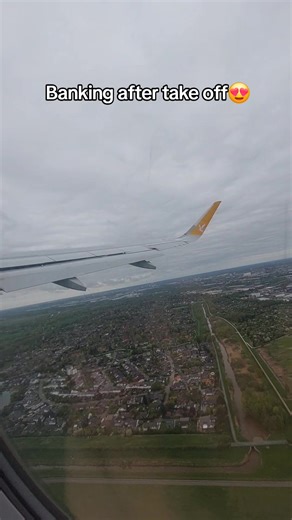 Love it😍😍 #takeoff #plane #holidays #a320neo @Sandro.6s8🇮🇹☪️ @PegasusAirlines