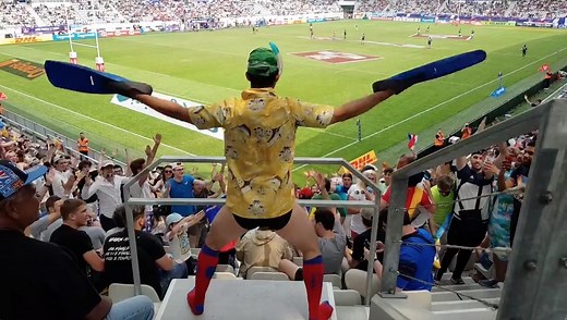 Le "Mec en Slip" est de retour