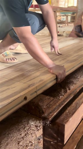 The Strongest Parts of This Door Are Completely Hidden #timelesscraftsmanship #woodworking #viral