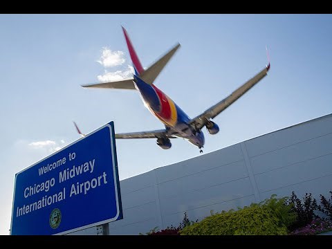 Chicago Midway International Airport Live with Arrival/Departure