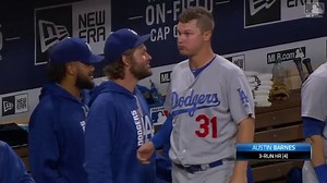 Barnes' three-run homer