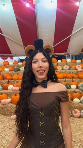 Txunamy on Instagram: "Who are we? 🎃. @brookssharveyy @mason.mcnulty @thereesewarren"