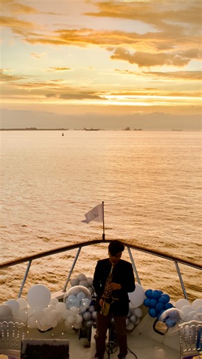 183 reactions · 11 shares | Still can’t get over our exclusive Sail to the Moon experience last night! Our winners had a blast, making it truly the most romantic night of the year. ✨ A celebration of love, the PaperMoon way. 懶 #SavorTheLove #PaperMoonValentinesDay | Paper Moon Cafe PH | Facebook