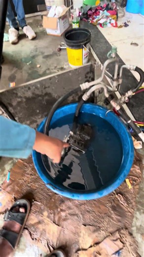 Creta lickage test #carrepair #automobile #mechanic #service #car #creta #compressor #youtube #fyp