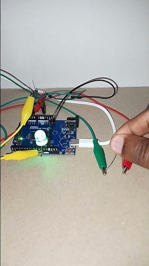 Cover This Sensor & The Light Turns ON! Arduino LDR Magic 2026