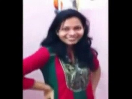 Beautiful Girl dress change