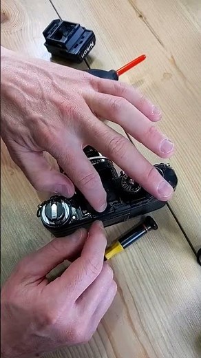 Remove and Replace the Nikon F3 Viewfinder Prism