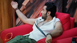 420K views · 9.2K reactions | Fights, flames, and full-on drama! Tanya sets the Bigg Boss house on fire again!  Watch #biggboss19 Mon -Sun | 9 PM ET | 10 PM PT | Aapka Colors | Facebook