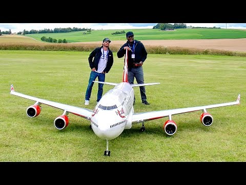 GIGANTIC RC MODEL BOEING 747-400 / ELECTRIC EDF ENGINE AIRLINER JET FROM TYLER PERRY / FLIGHT DEMO