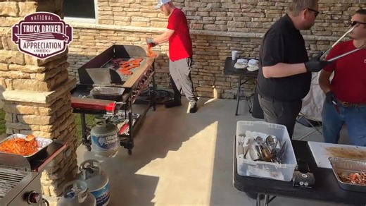 We’re celebrating Driver Appreciation Week all across our service centers, and we can’t wait to highlight each location, so stay tuned for more photos! 🚛💚 A special thank you to Premier Truck Group for sponsoring today’s lunch in Lancaster, TX. You went all out, and it was absolutely delicious. We love your energy and support! 🙌 #DriverAppreciationWeek #FFE #ThankYouDrivers #ColdChain | FFE Transportation Services, Inc.