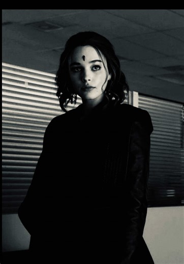 Exploring Rachel Roth's Journey in Titans