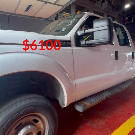 More from our October Auction! Don't miss our next Auction Friday, November 21st at 10am! 14666 Telegraph Rd. Redford, MI 48239 | Midwest Auto Auction