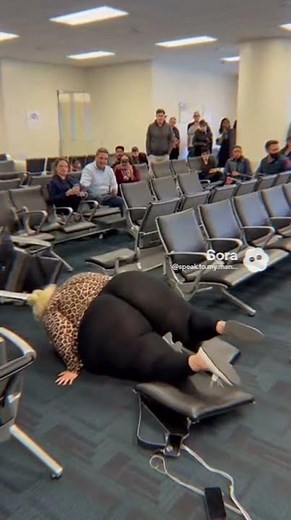 queen of everything. #karen #airport #aislop #viral #fyp