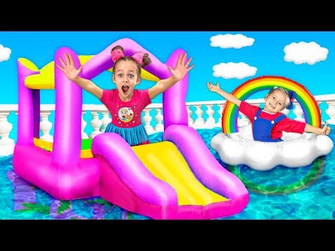 Brinquedos infláveis na piscina: vídeo divertido para crianças