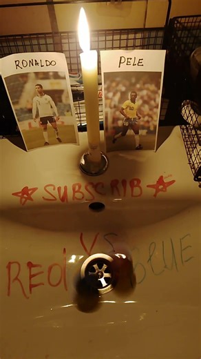 Red VS Blue subscribe like #pele #ronaldo