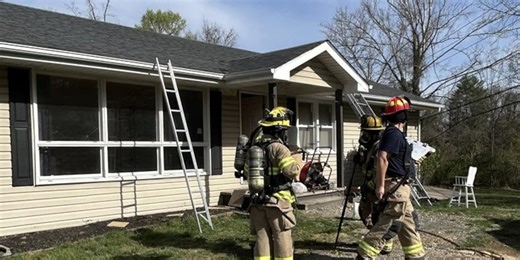 Cave Spring fire displaces family of four