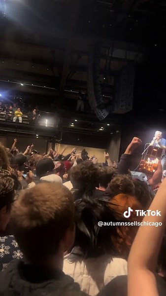 #descendents #punk #sillygirl #saltshed #chicago | descendientes