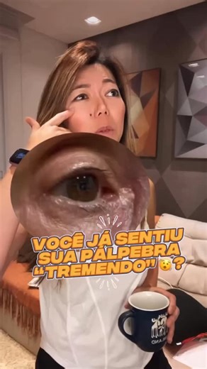 Patrícia Kakizaki on Instagram: "Sua pálpebra tá tremendo? Calma, você não está sozinho! Aquela sensação chata de “pulsação” na pálpebra tem nome: mioquimia palpebral. E acredite, ela é mais comum do que você pensa! Ela é uma contração involuntária do músculo orbicular, que geralmente não é grave, mas pode ser bem incômoda. 💡 Por que acontece? Principais causas… 👉 Estresse: O nervosismo libera hormônios como cortisol e adrenalina, que estimulam neurotransmissores como a noradrenalina, aumenta