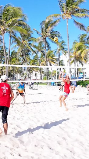 11K views · 3.4K reactions | @brandonbvb Always finding a way 欄欄欄 #beachvolleyball #volleyball | Beach Volleyball Media | Facebook