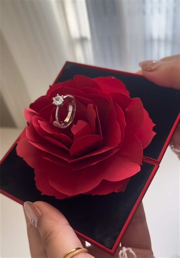 Best Promise Ring Gift Ideas for Valentine's Day