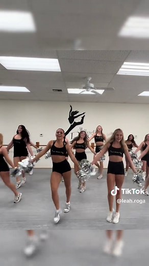 DMHS Pom halftime routine from rehearsal #highschooldanceteam #pom #uda #danceteam #prodance Leah Roga choreography