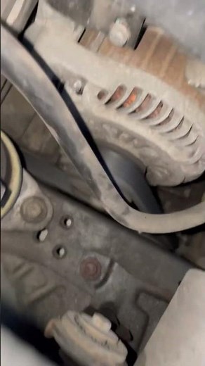 Peugeot 407 2.0 HDi - bruit anormal - poulie HS ou galet tendeur ?
