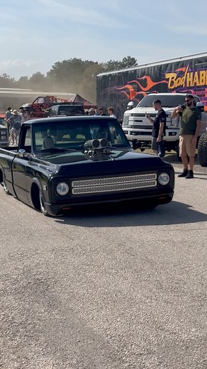 53K views · 880 reactions | Bagged & Blown Chevy C10 Cruising Through Lonestar Throwdown - check out the suspension set up! #sickslammedtrucks #c10 #c10trucks | SICK Slammed Trucks | Facebook