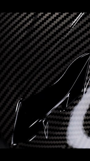 1.2K views | Flip-front ease meets stealthy carbon looks  The Frank Thomas DV24 helmet blends comfort, ventilation and a glove-friendly flip mechanism, now 14% off for Black Friday! Dual visors, tool-free visor changes, and ECER22-06 approval make this a solid rider’s choice. See Featured Products link in bio #FrankThomasGear #FlipFrontHelmet #BlackFridayRide #MotorcycleGear | J&S Accessories | Facebook