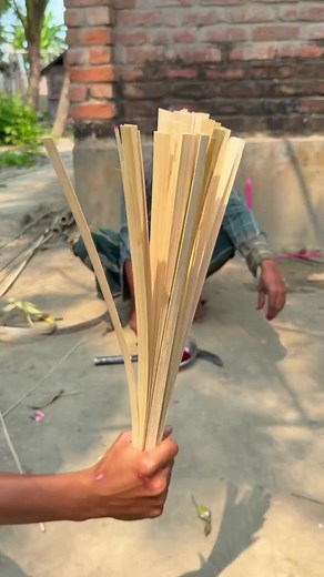 DIY Bamboo Tray: Easy Craft for Foodies
