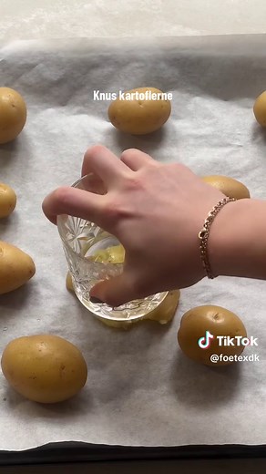 Twist dine kartofler med parmesan og hvidløg