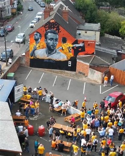 6.4K views · 443 reactions | The Wolves fans' dedication to Diogo Jota is truly touching, as evidenced by the stunning mural they've created to immortalize him as a legend in Wolverhampton Forever 2️⃣0️⃣️懶 | Liverpool FC Fans | Facebook