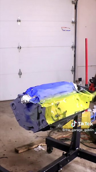 What do you think of the color? Chevy 350 gets a bew paint job! #engine #painting