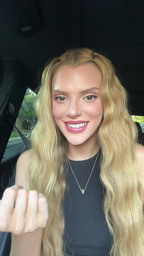 Alissa Violet: A Look into Her Life and Controversies